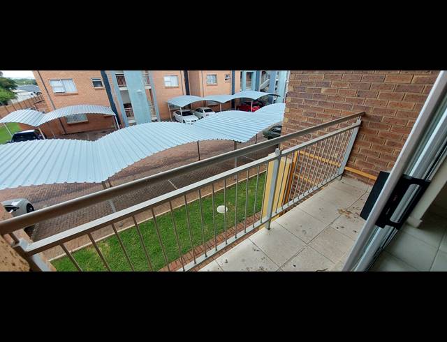 2 BEDROOM APARTMENT FOR SALE IN MONTANA PARK
